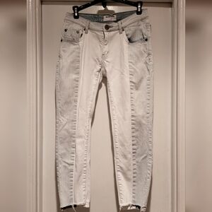 PRE-OWNED Oneteaspoon Two Tone Cropped Cut Ankle Jeans